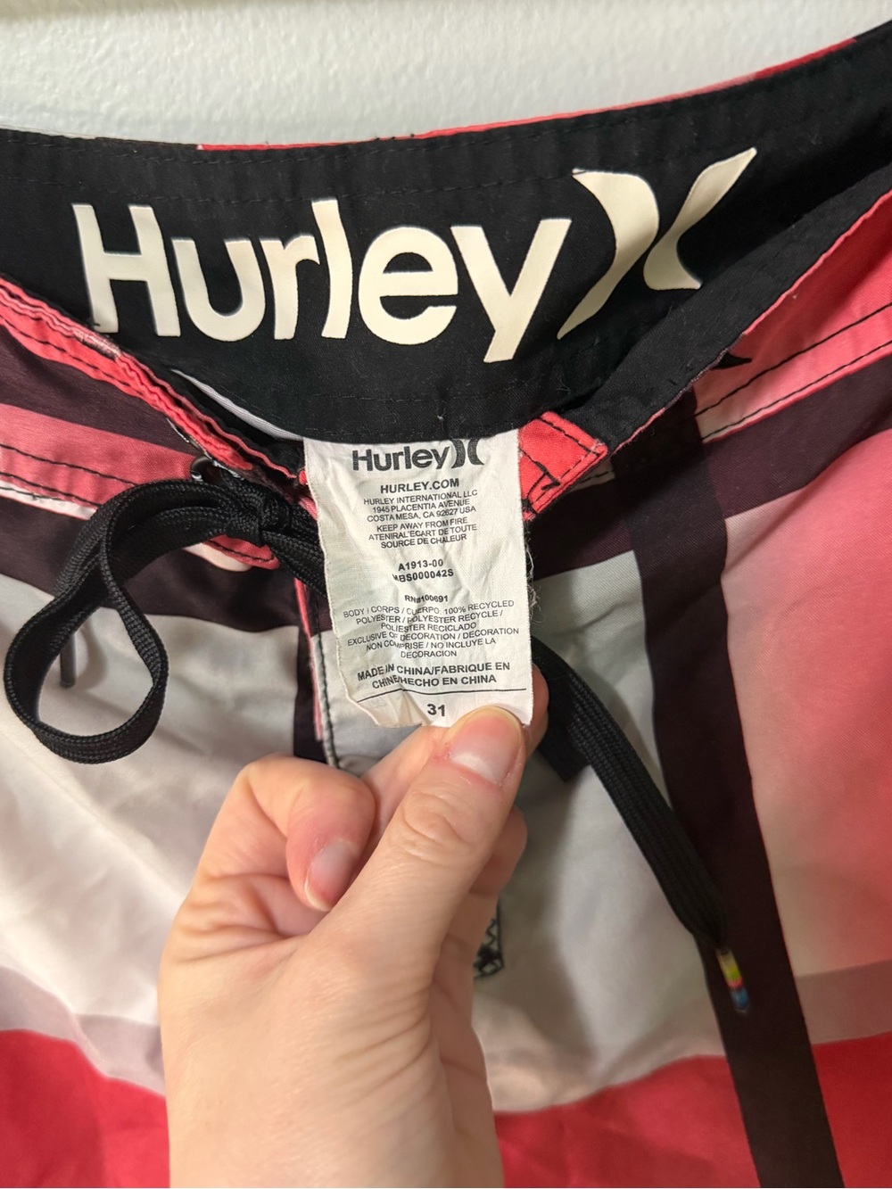 Men’s Hurley Swim Trunks - Picture 3 of 4